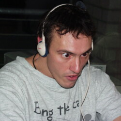 CC-NikoFrag2001_800_008.jpg