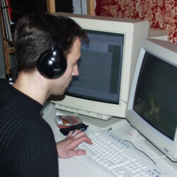 CC-NikoFrag2001_800_016.jpg