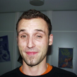 CC-NikoFrag2001_800_021.jpg