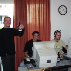 CC-NikoFrag2001_800_028.jpg