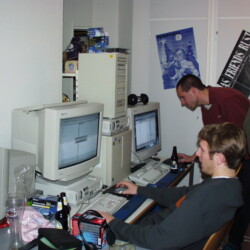 CC-NikoFrag2001_800_030.jpg