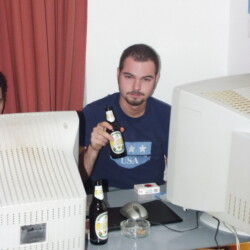 CC-NikoFrag2001_800_035.jpg