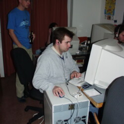 CC-NikoFrag2001_800_039.jpg