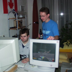 CC-NikoFrag2001_800_049.jpg