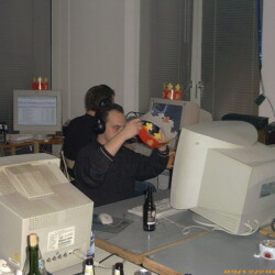 CC-NikoFrag2001_800_064.jpg