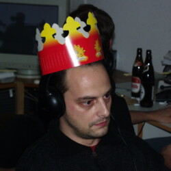 CC-NikoFrag2001_800_073.jpg