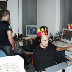 CC-NikoFrag2001_800_074.jpg