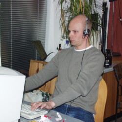 CC-NikoFrag2001_800_075.jpg