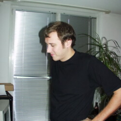 CC-NikoFrag2001_800_095.jpg