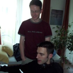 LAN2001_004_800.jpg