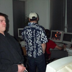 LAN2001_019_800.jpg