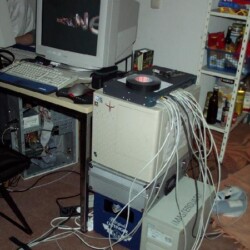 LAN2001_025_800.jpg