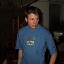 LAN2001_072_800.jpg
